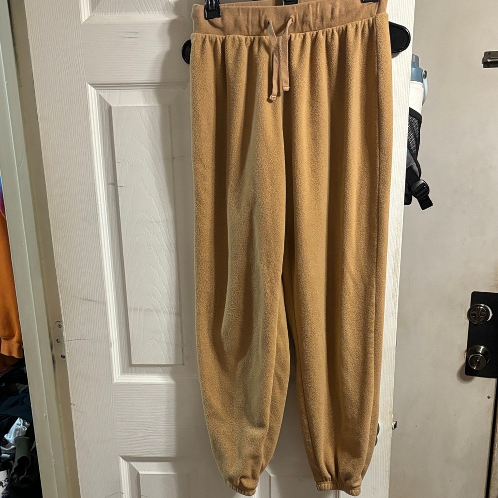 Old Navy Women's Camel Jogger Pants
